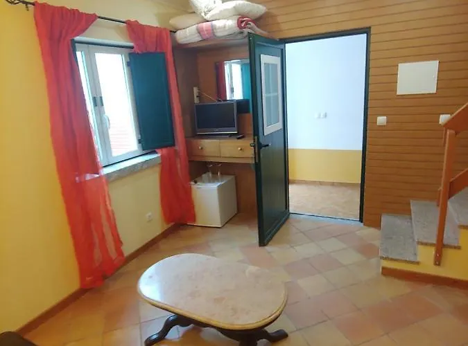 The Wave בית הארחה 3*