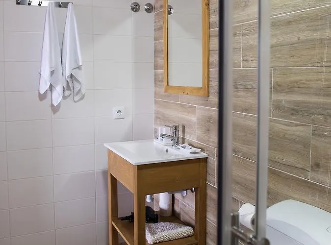 The Wave בית הארחה