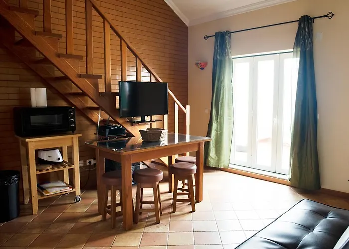 The Wave בית הארחה 3*