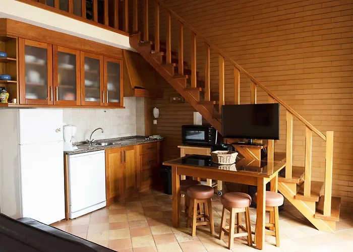 בית הארחה The Wave 3*